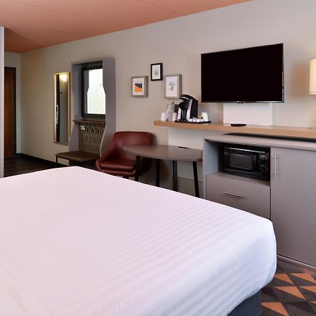 Holiday Inn Auburn-Finger Lakes Region By Ihg Exterior photo