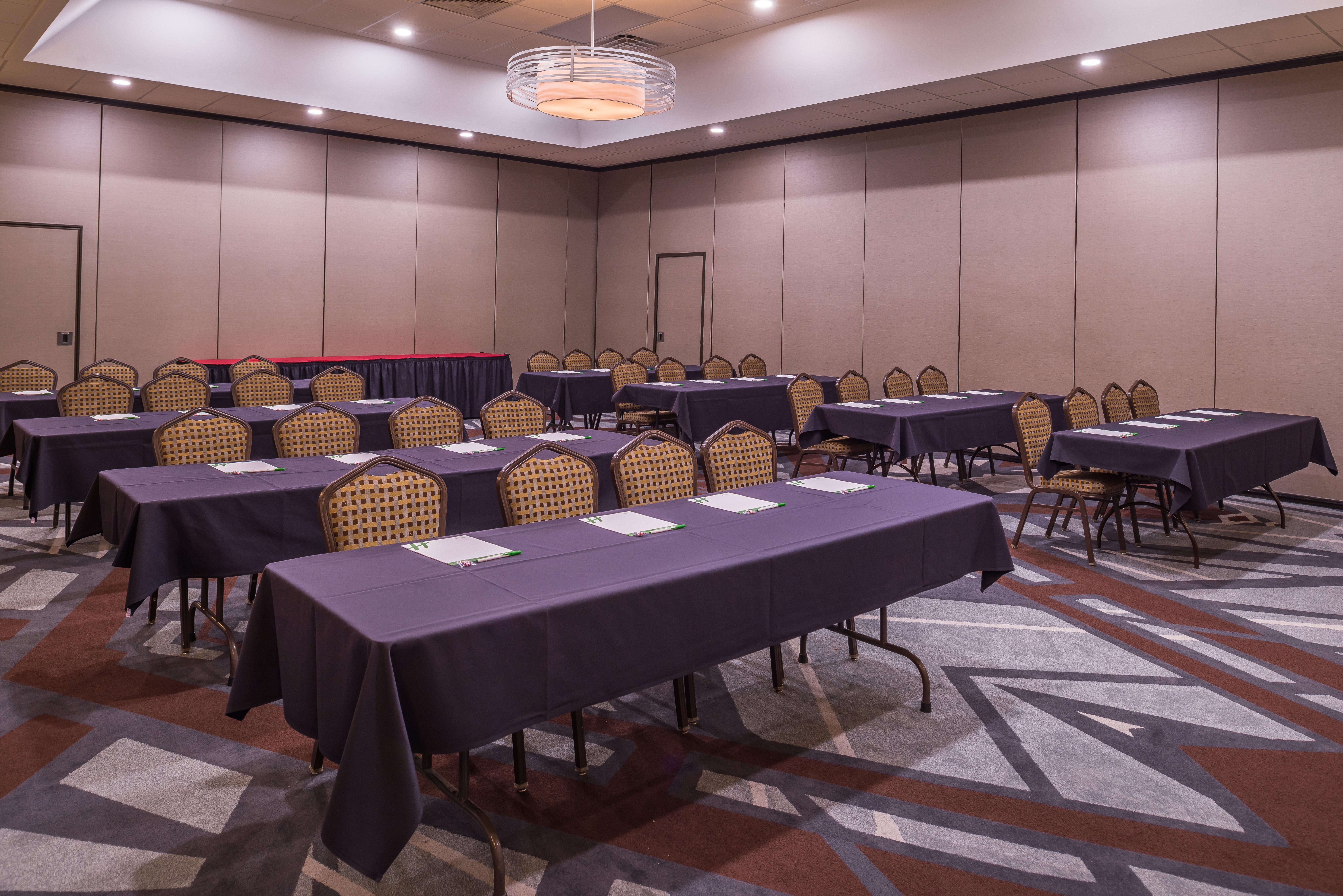 Holiday Inn Auburn-Finger Lakes Region By Ihg Exterior photo