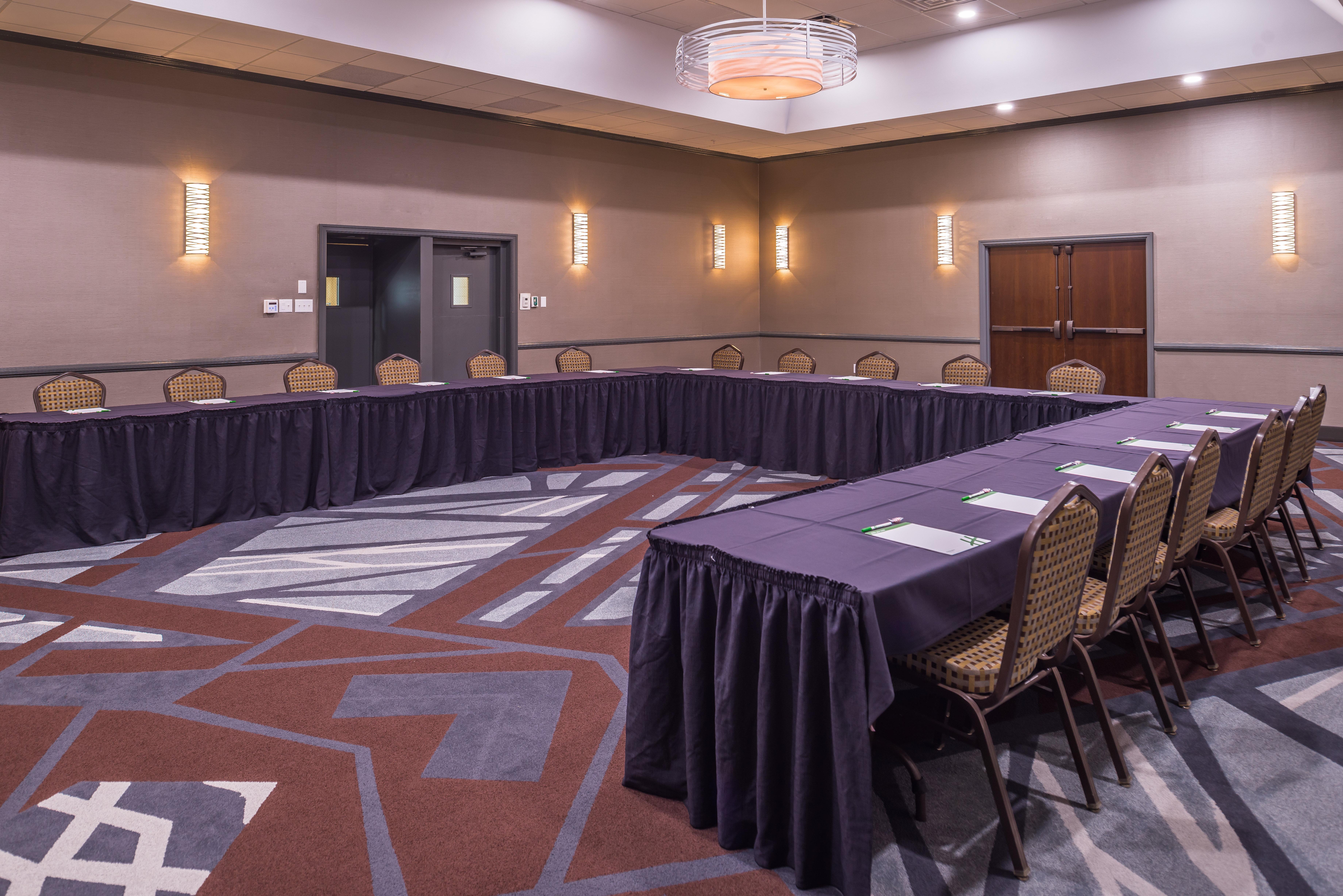 Holiday Inn Auburn-Finger Lakes Region By Ihg Exterior photo