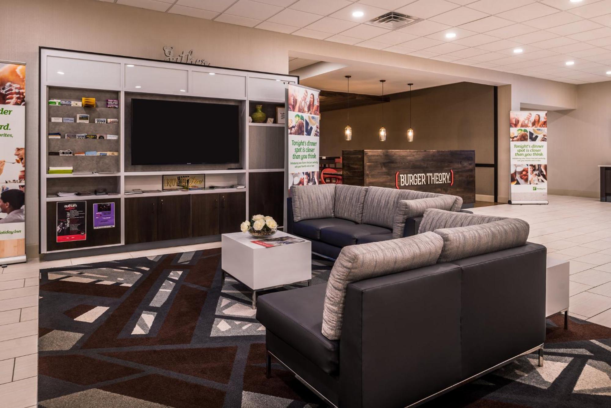 Holiday Inn Auburn-Finger Lakes Region By Ihg Exterior photo